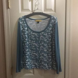 ST JOHNS WOMANS TEE SIZE XL